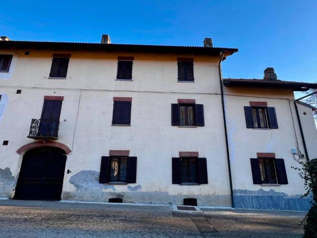 Casa indipendente in vendita a Valperga TO