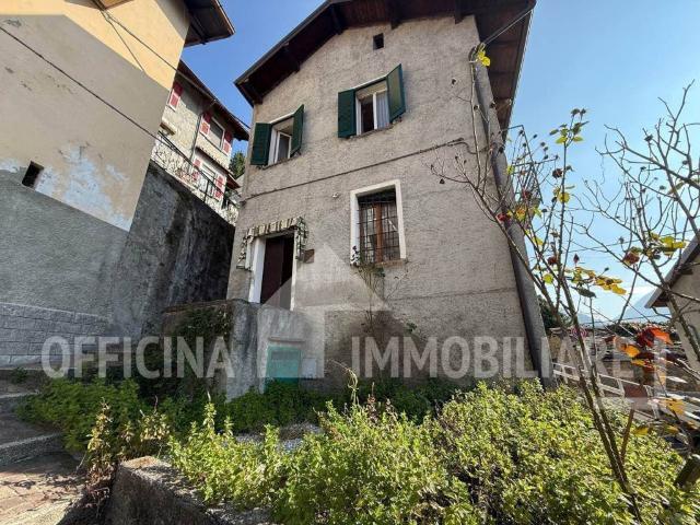 Casa indipendente in vendita a Valvarrone LC
