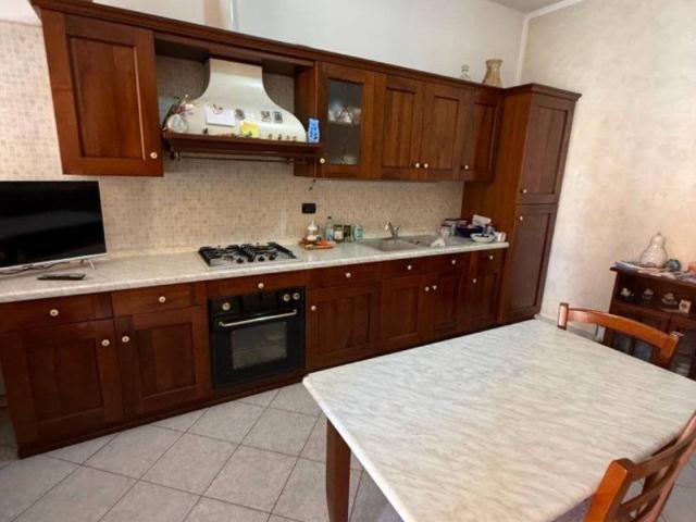 Casa indipendente in vendita a Vanzaghello MI