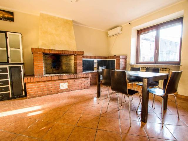 Casa indipendente in vendita a Vaprio d'Agogna NO
