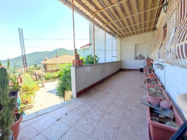 Casa indipendente in vendita a Varazze SV