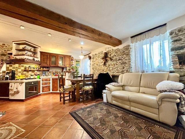 Casa indipendente in vendita a Varazze SV