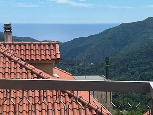 Casa indipendente in vendita a Varazze SV