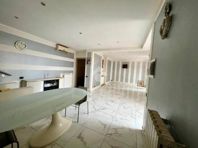 Villa in vendita a Varese VA