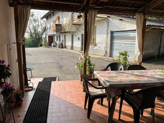 Casa indipendente in vendita a Varese VA