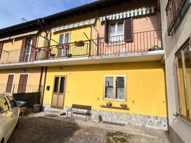 Casa indipendente in vendita a Varese VA