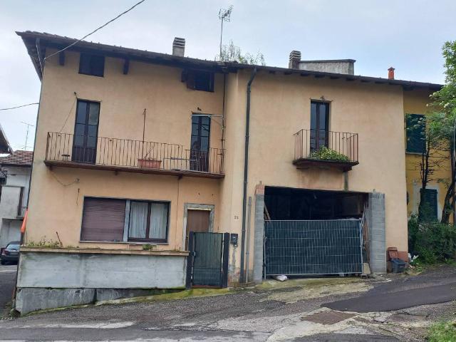 Casa indipendente in vendita a Varese VA
