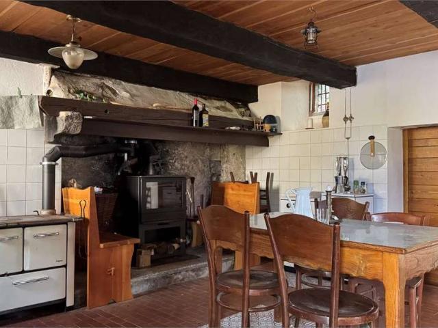 Casa indipendente in vendita a Varzo VB