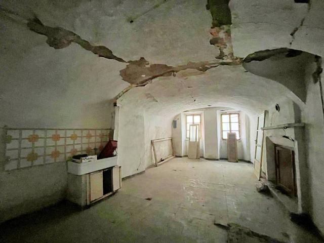 Casa indipendente in vendita a Varzi PV