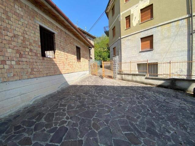 Casa indipendente in vendita a Vetto RE