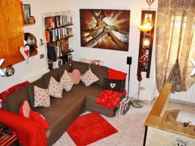 Casa indipendente in vendita a Vezzano Ligure SP
