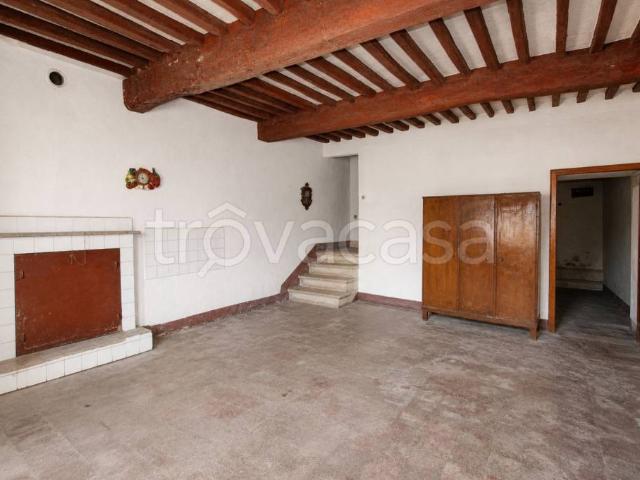 Casa indipendente in vendita a Vecchiano via del Serchio, 40