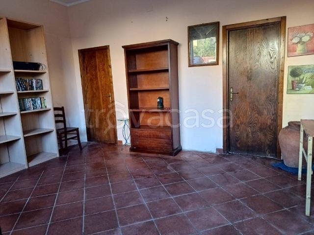 Casa indipendente in vendita a Vecchiano via delle Cave