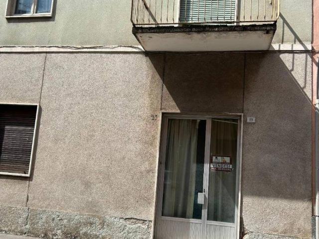 Casa indipendente in vendita a Vedano Olona VA