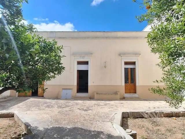 Casa indipendente in vendita a Veglie LE