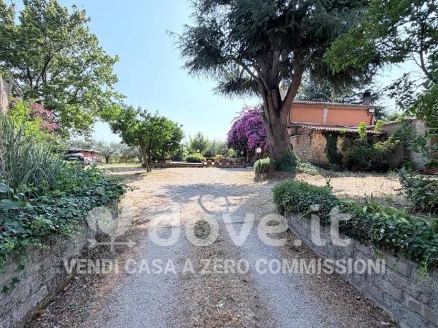 Casa indipendente in vendita a Velletri RM