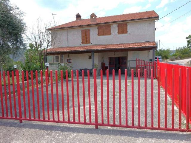 Casa indipendente in vendita a Venarotta AP