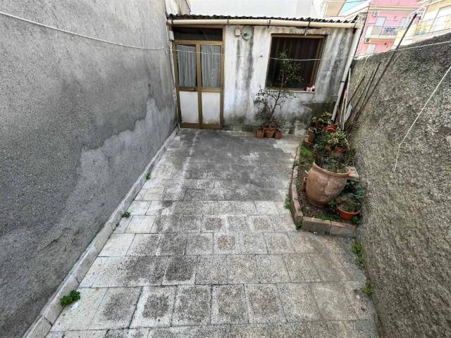Casa indipendente in vendita a Venetico ME