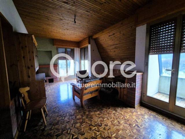 Casa indipendente in vendita a Venzone UD