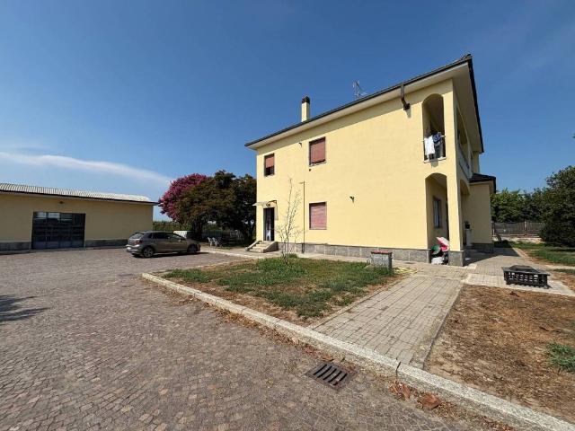 Casa indipendente in vendita a Vercelli VC