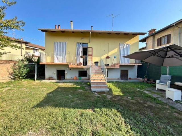 Casa indipendente in vendita a Vercelli VC