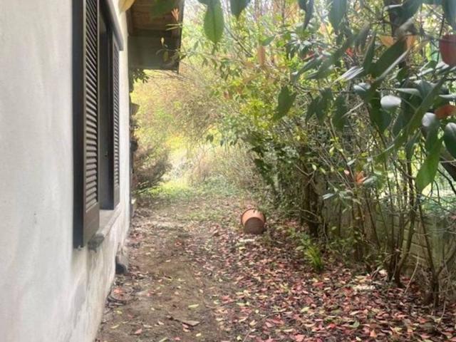 Casa indipendente in vendita a Verano Brianza MB