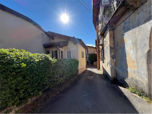 Casa indipendente in vendita a Verbania VB