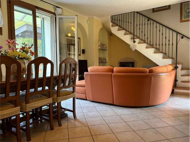Casa indipendente in vendita a Verbania VB