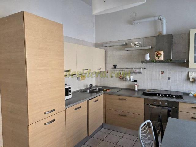 Casa indipendente in vendita a Vergiate VA