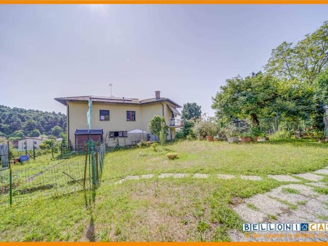 Casa indipendente in vendita a Vergiate VA