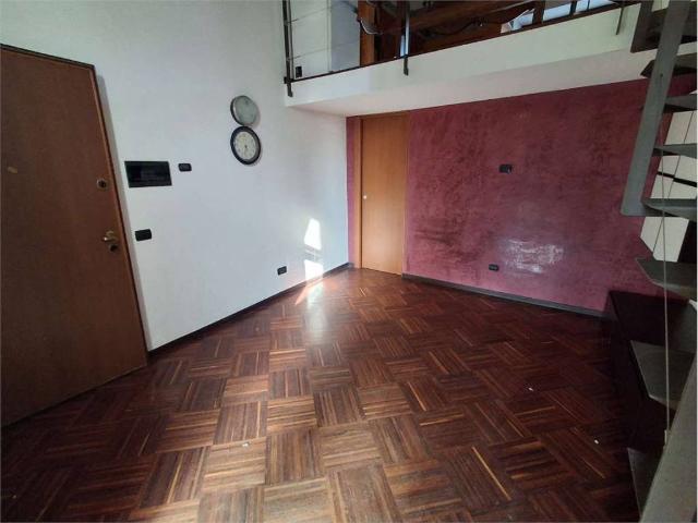 Casa indipendente in vendita a Verderio LC