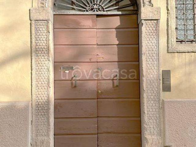 Casa indipendente in vendita a Verona, Centro Storico