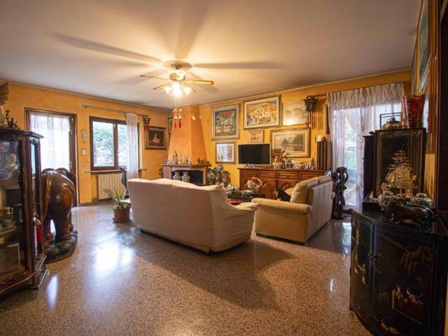 Casa indipendente in vendita a Verona VR