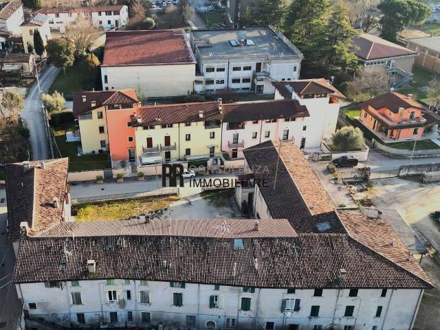 Casa indipendente in vendita a Verona VR