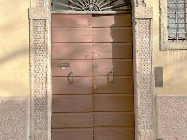 Casa indipendente in vendita a Verona VR