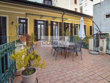 Casa indipendente in vendita a Verona VR