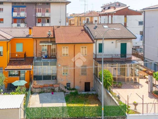 Casa indipendente in vendita a Verona VR