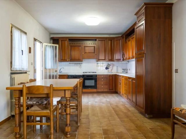 Casa indipendente in vendita a Veronella VR