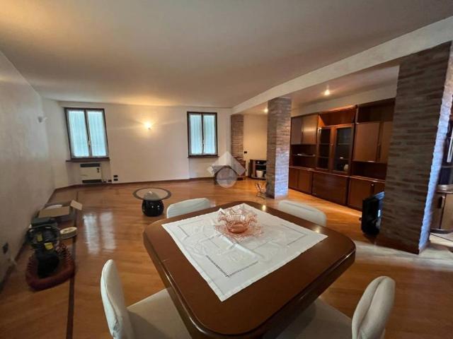 Casa indipendente in vendita a Verolanuova BS