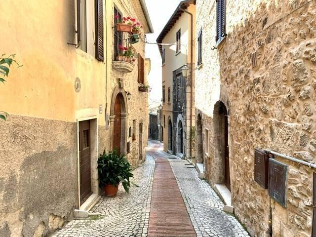 Casa indipendente in vendita a Veroli FR