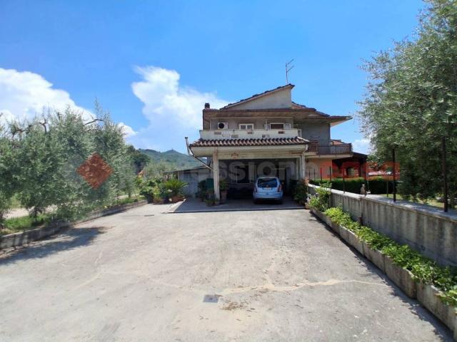 Casa indipendente in vendita a Veroli FR