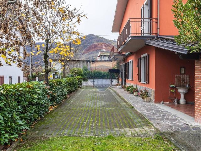 Casa indipendente in vendita a Vernasca