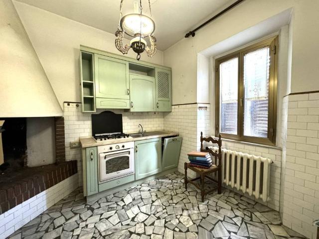 Villa in vendita a Vernio PO