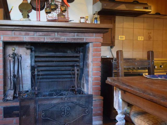 Casa indipendente in vendita a Vernio PO