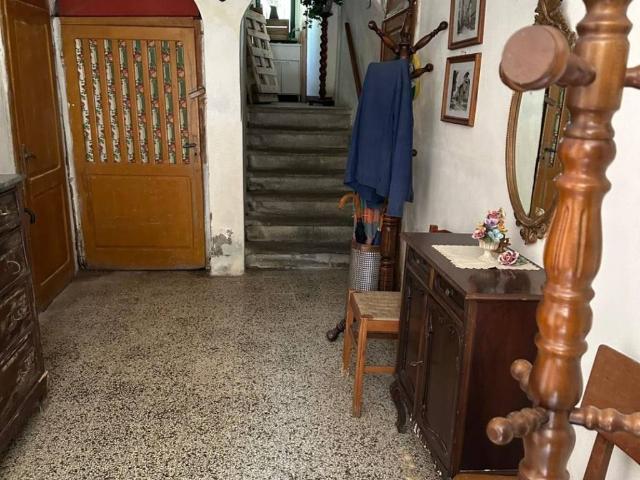 Casa indipendente in vendita a Vernio PO