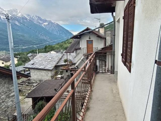 Casa indipendente in vendita a Verrayes AO