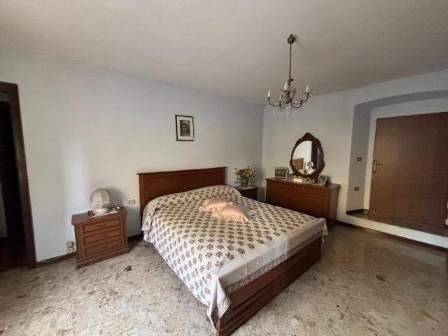 Casa indipendente in vendita a Vertova BG