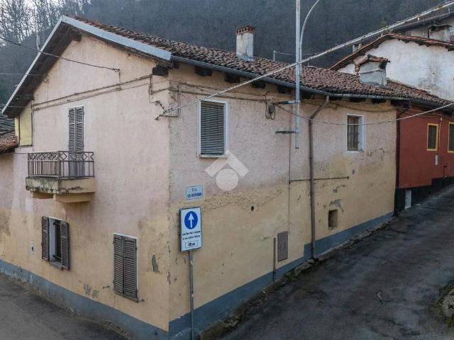 Casa indipendente in vendita a Verzuolo CN