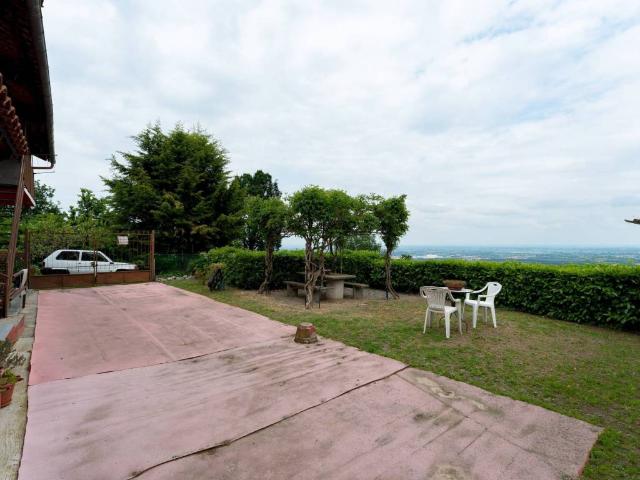 Casa indipendente in vendita a Verzuolo CN