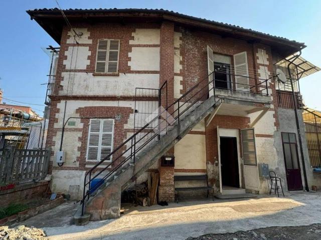 Casa indipendente in vendita a Verzuolo CN